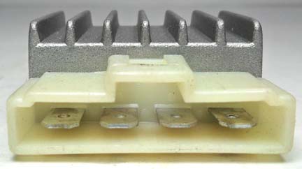 Voltage Regulator Rectifier 4 Pin in 4 Pin Jack 53x41x18.5