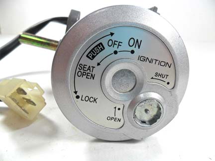 Ignition Switch (seat release type) 4/4 FM Jack Bolt holes c/c=50mm Shaft L=33mm