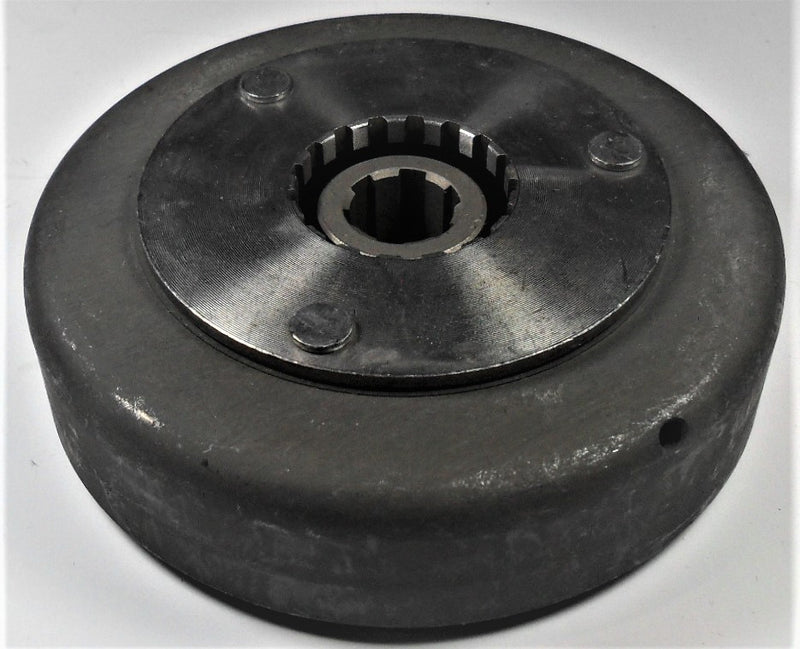 Rear Clutch  50-125cc Honda Copy Automatic ATVs, Dirtbikes  Bell ID=104mm Shaft=17mm  NOTE: This does not come with the washer that Fits inside the clutch bell.  You will need to reuse the washer from your old clutch.
